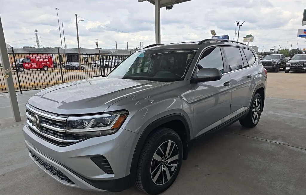 2022 VOLKSWAGEN ATLAS 2.0T SE - 1