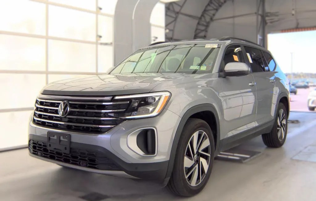 2025 VOLKSWAGEN ATLAS 2.0T SE W/TECHNOLOGY - 1