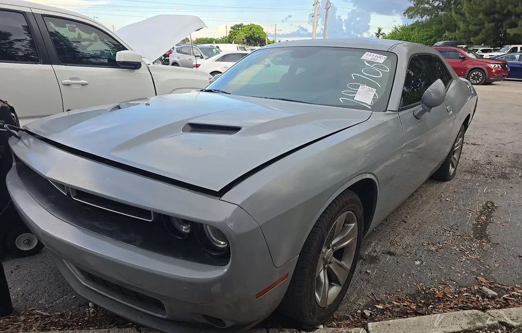 2020 DODGE CHALLENGER SXT - 1
