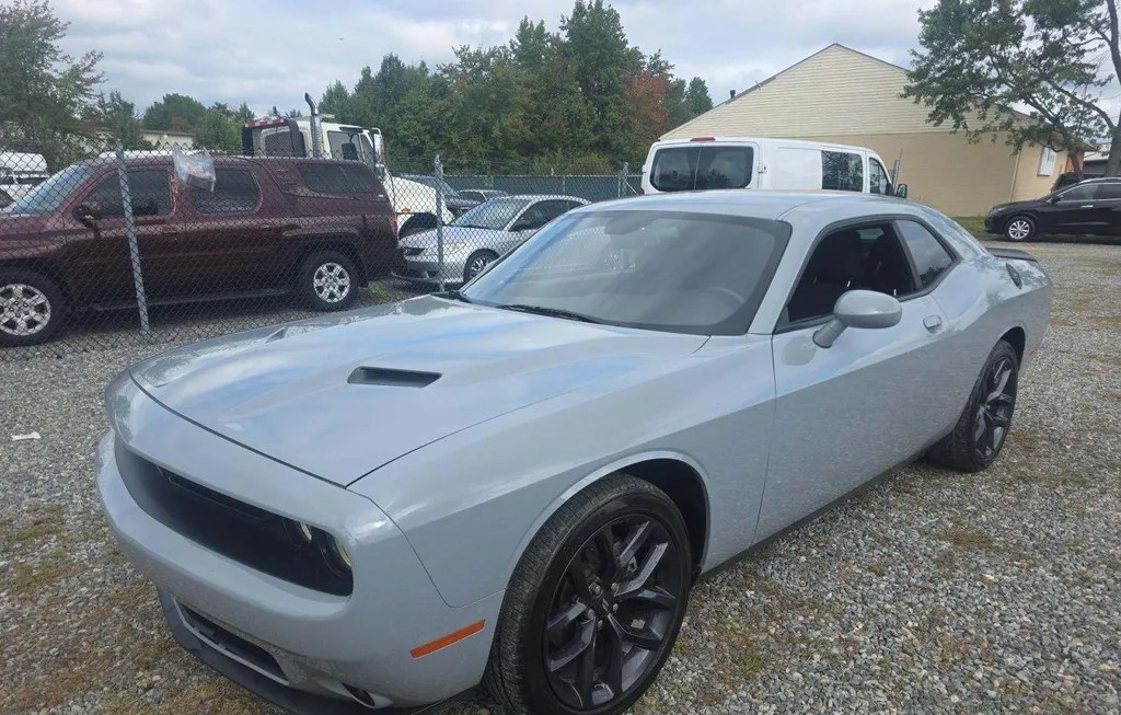 2021 DODGE CHALLENGER SXT - 1