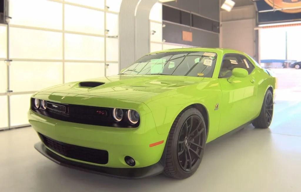 2023 DODGE CHALLENGER R/T SCAT PACK - 1