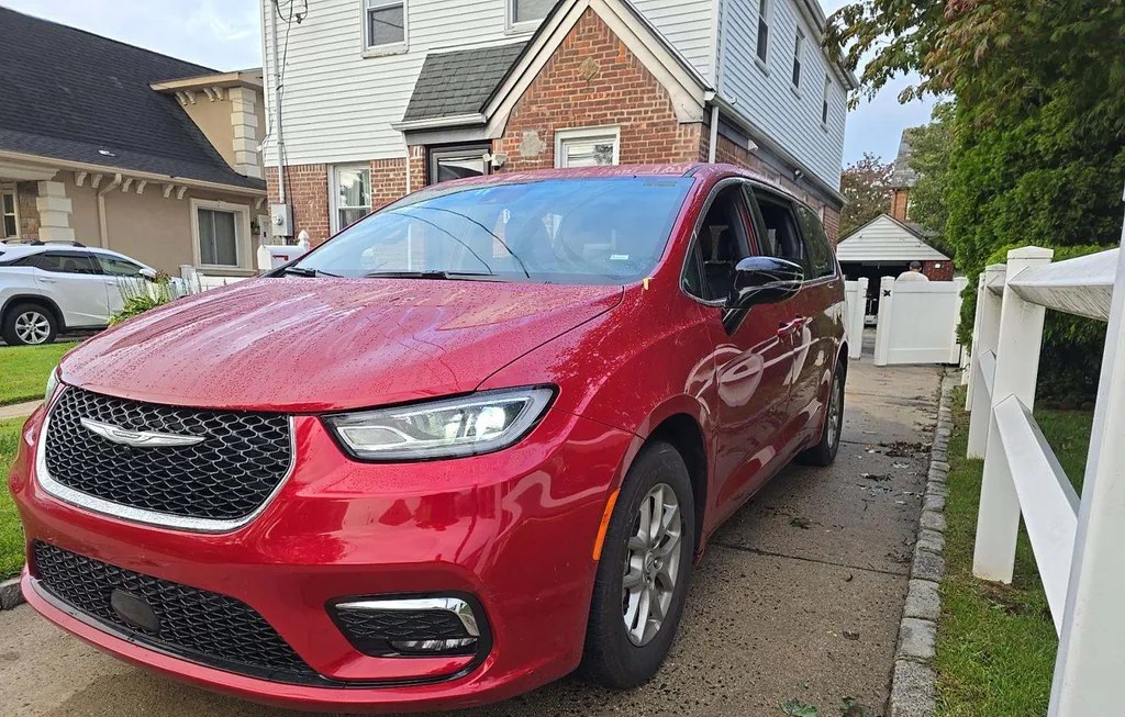 2026 CHRYSLER PACIFICA SELECT 121.6" WB - 1