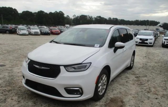2023 CHRYSLER PACIFICA TOURING L 121.6" WB - 1