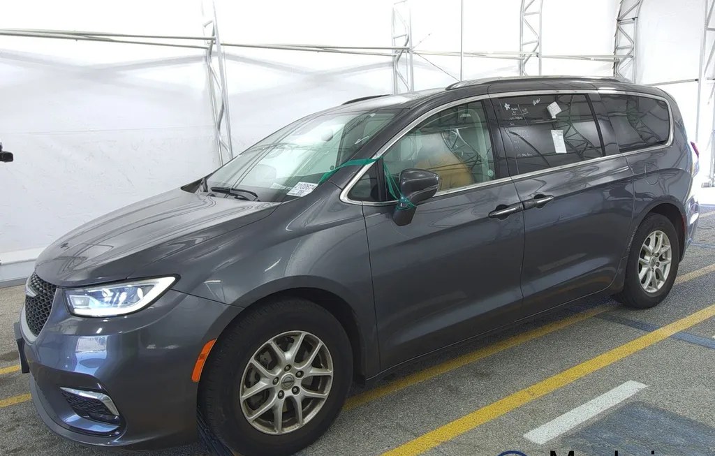 2021 CHRYSLER PACIFICA TOURING L 121.6" WB - 1