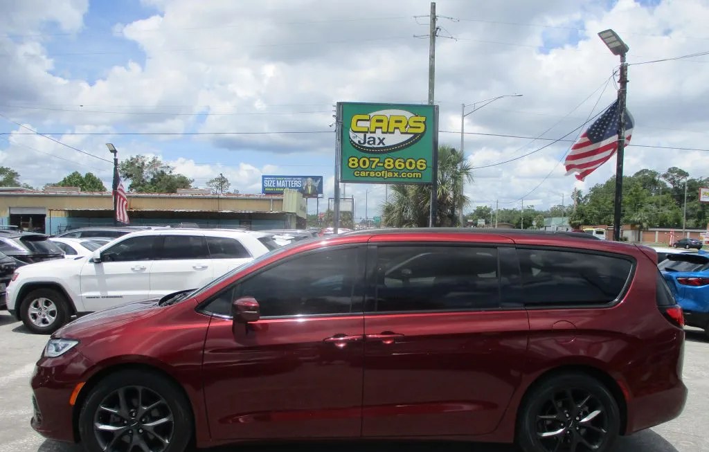 2021 CHRYSLER PACIFICA TOURING L 121.6" WB - 1