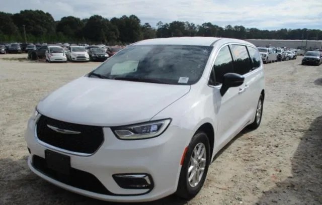 2025 CHRYSLER PACIFICA SELECT 121.6" WB - 1