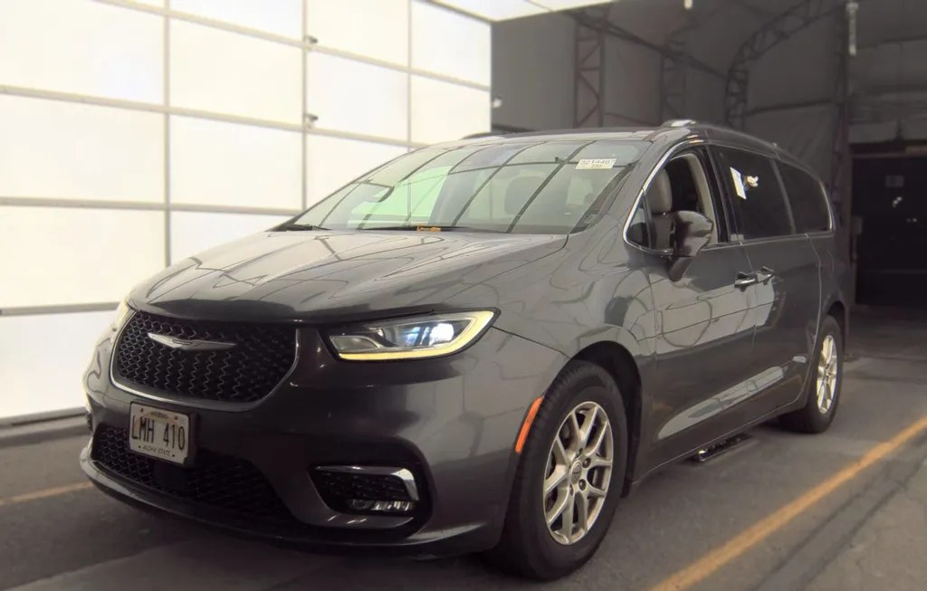 2021 CHRYSLER PACIFICA TOURING L 121.6" WB - 1