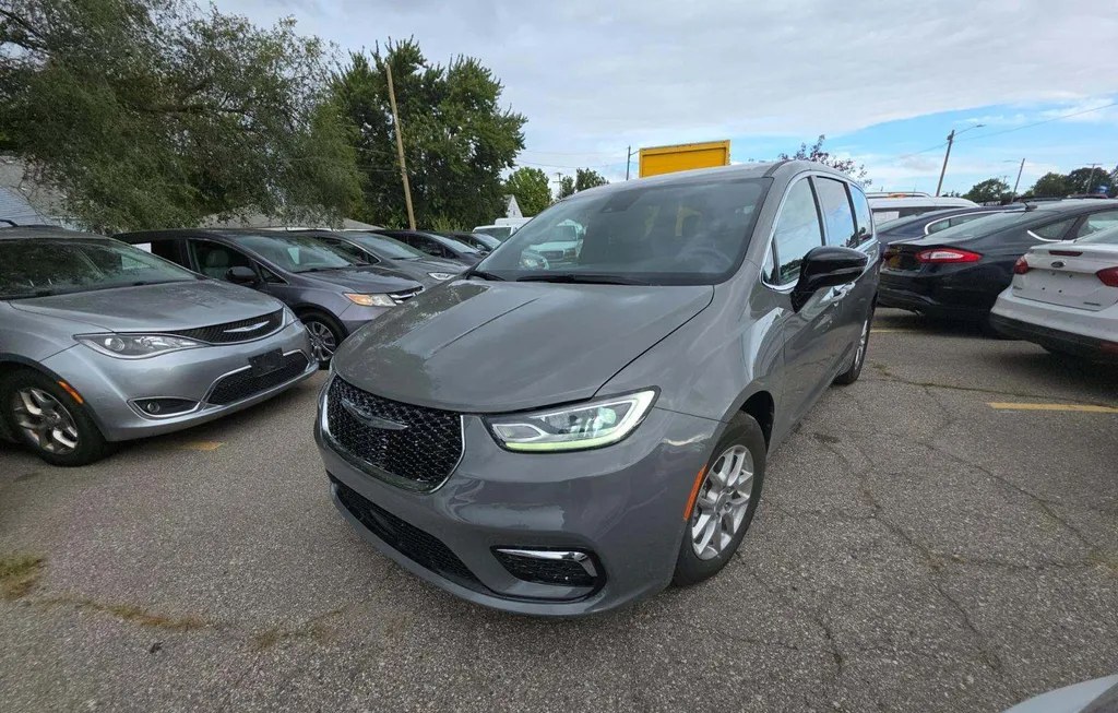 2025 CHRYSLER PACIFICA SELECT 121.6" WB - 1