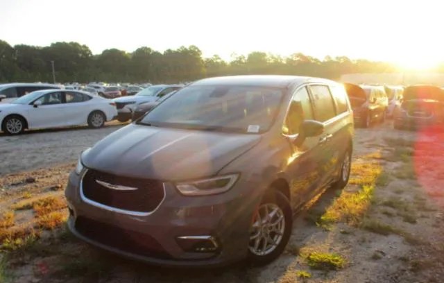 2025 CHRYSLER PACIFICA SELECT 121.6" WB - 1