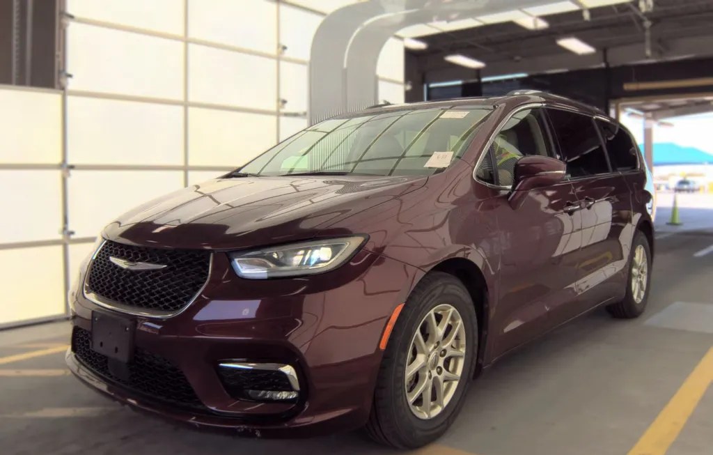 2021 CHRYSLER PACIFICA TOURING L 121.6" WB - 1
