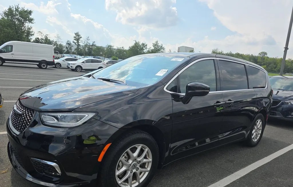 2025 CHRYSLER PACIFICA SELECT 121.6" WB - 1