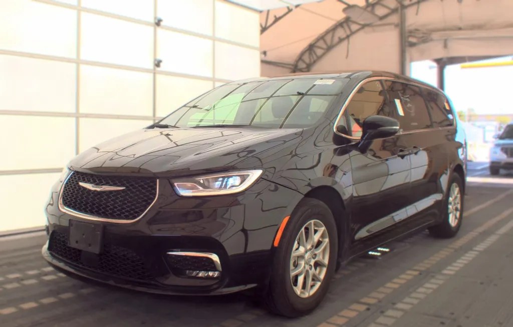 2025 CHRYSLER PACIFICA SELECT 121.6" WB - 1