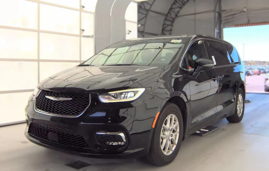 2025 CHRYSLER PACIFICA SELECT 121.6" WB - 1