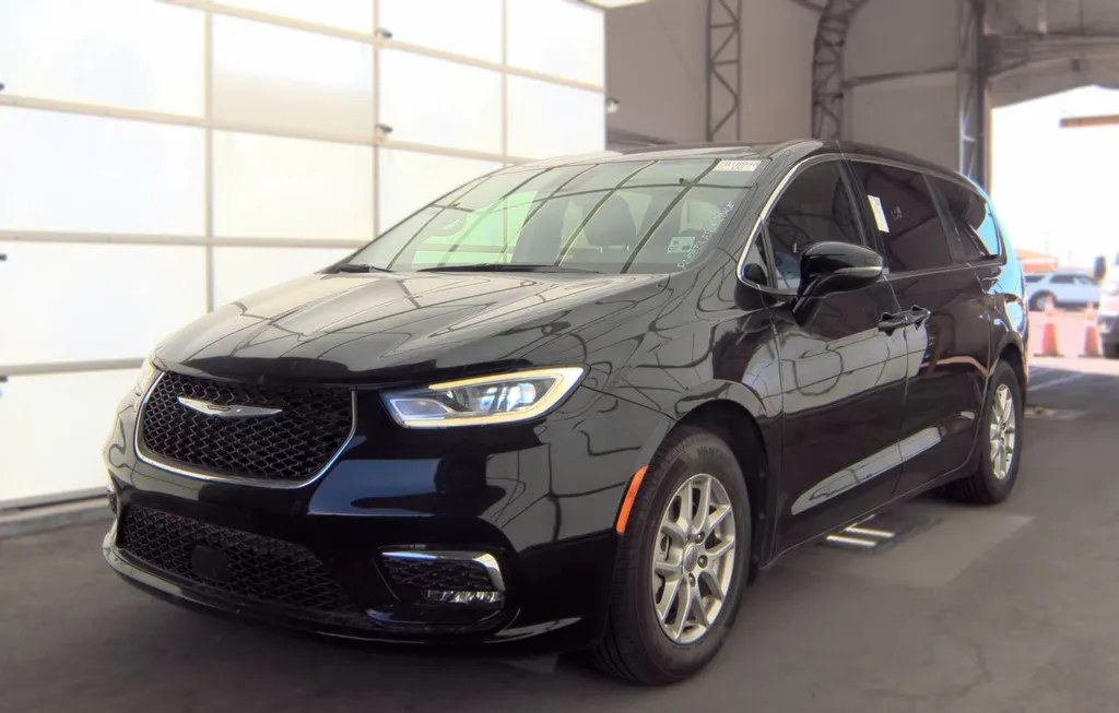 2025 CHRYSLER PACIFICA SELECT 121.6" WB - 1