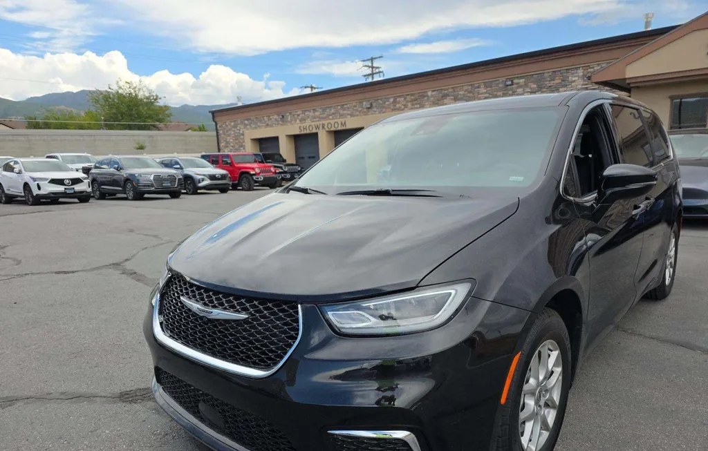 2025 CHRYSLER PACIFICA SELECT 121.6" WB - 1