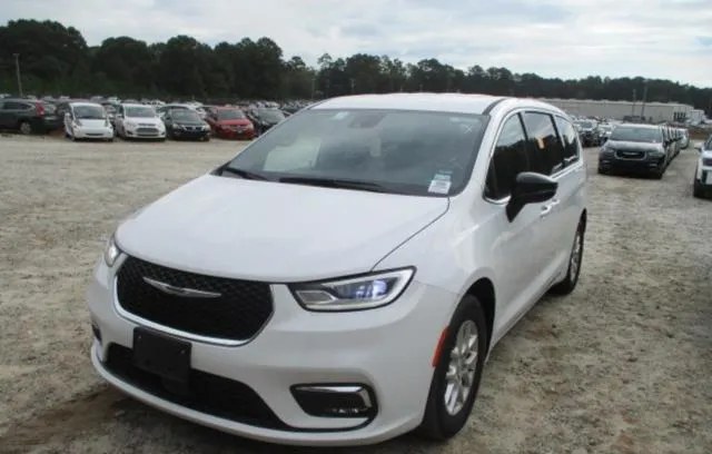 2025 CHRYSLER PACIFICA SELECT 121.6" WB - 1