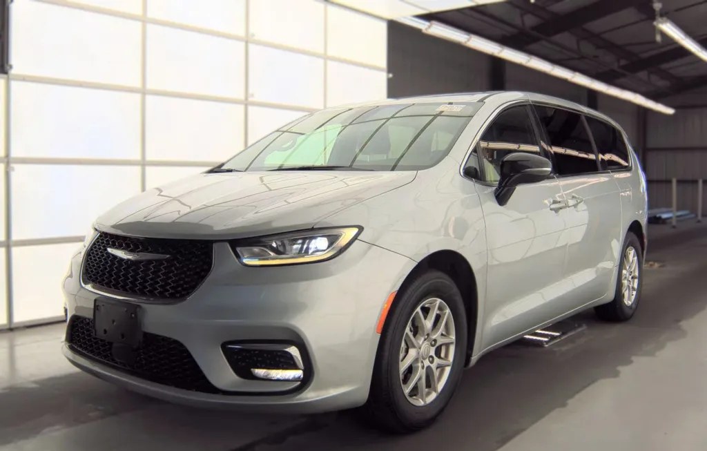 2026 CHRYSLER PACIFICA SELECT 121.6" WB - 1