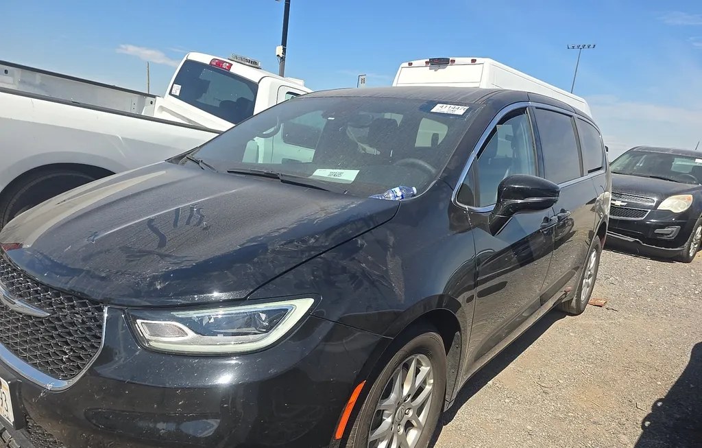 2026 CHRYSLER PACIFICA SELECT 121.6" WB - 1
