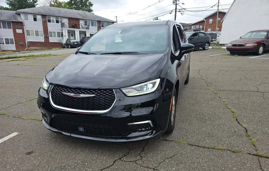 2025 CHRYSLER PACIFICA SELECT 121.6" WB - 1
