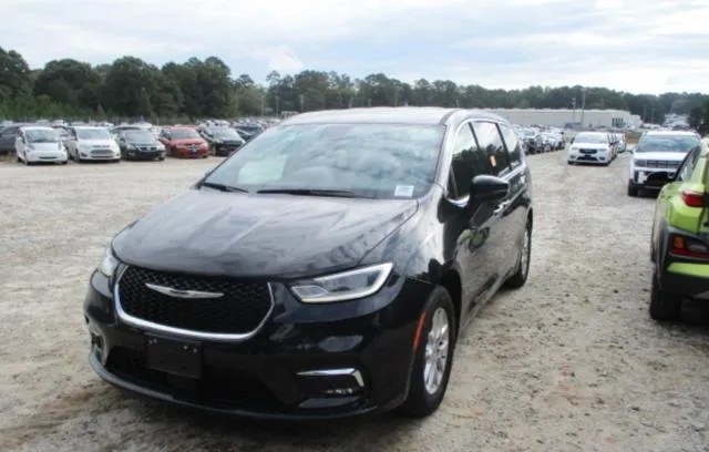 2025 CHRYSLER PACIFICA SELECT 121.6" WB - 1