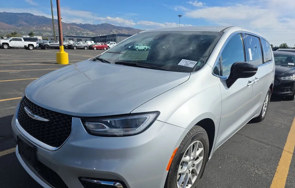 2026 CHRYSLER PACIFICA SELECT 121.6" WB - 1