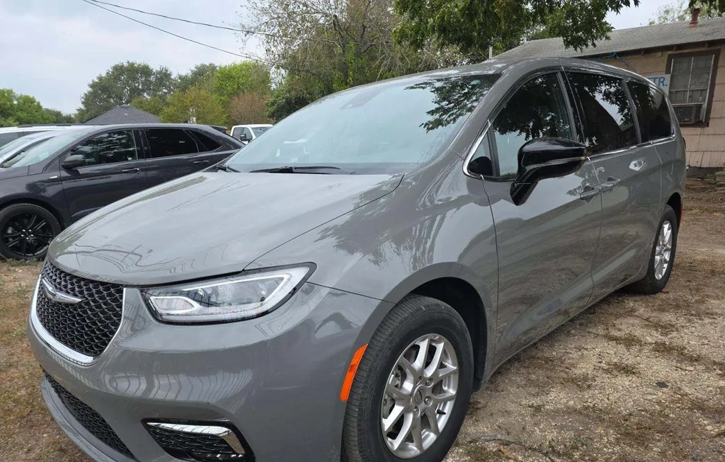 2025 CHRYSLER PACIFICA SELECT 121.6" WB - 1