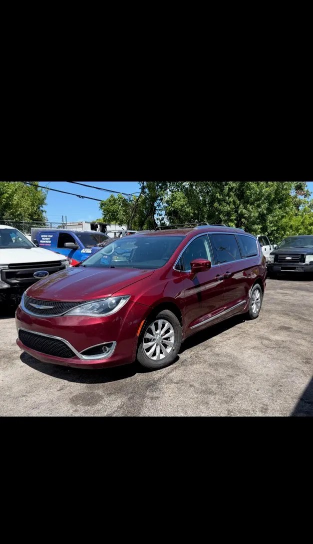 2018 CHRYSLER PACIFICA TOURING L PLUS 121.6" WB - 1