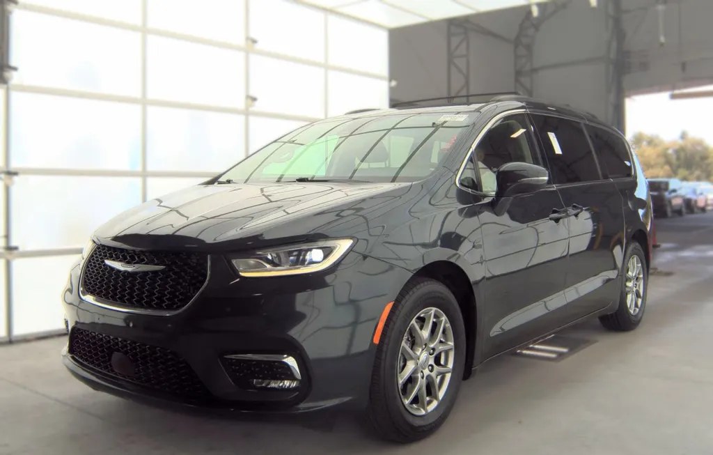 2021 CHRYSLER PACIFICA TOURING 121.6" WB - 1