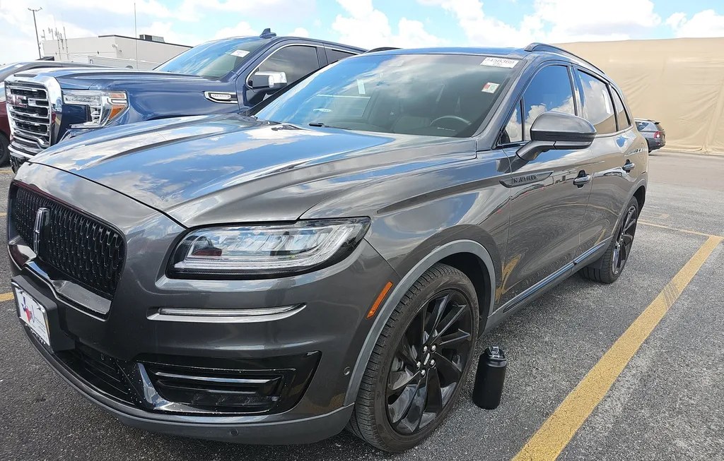 2020 LINCOLN NAUTILUS RESERVE - 1