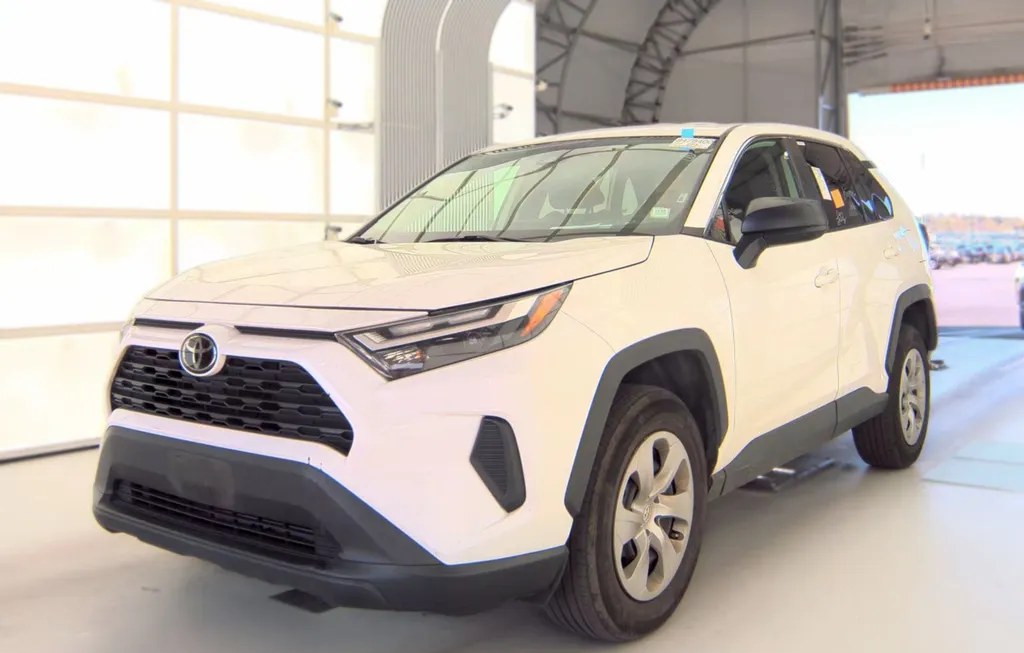2024 TOYOTA RAV4 LE - 1