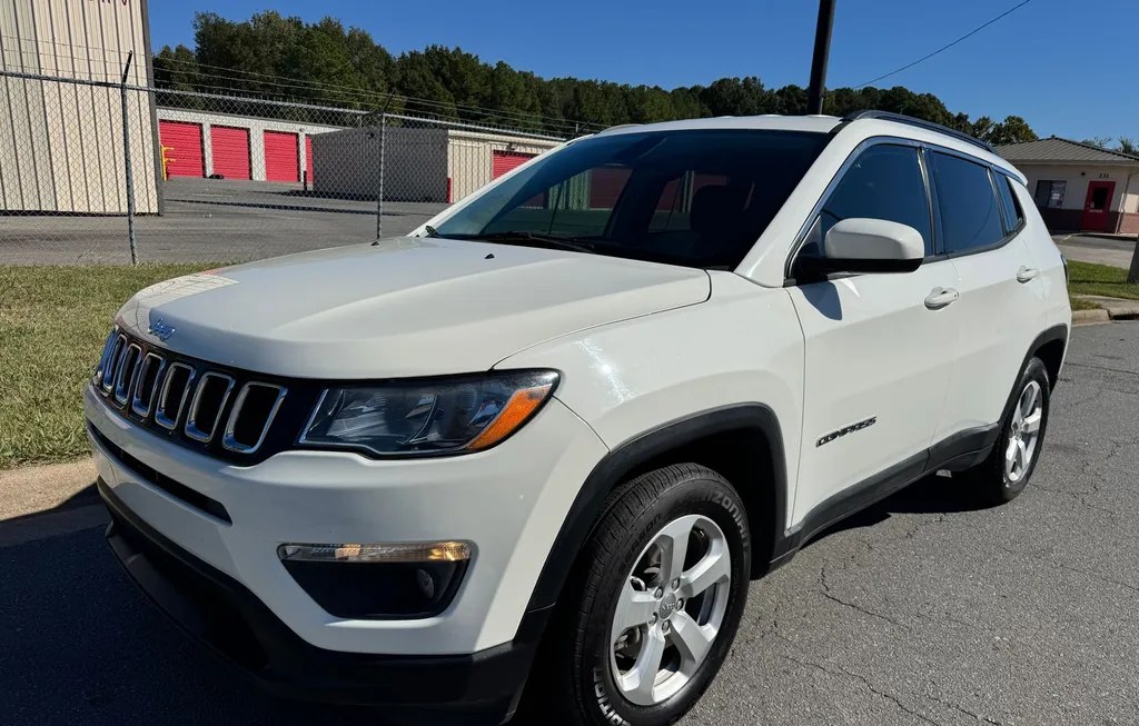 2019 JEEP COMPASS LATITUDE - 1