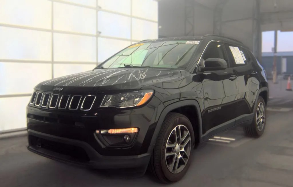 2020 JEEP COMPASS LATITUDE W/SUN & SAFETY PKG - 1