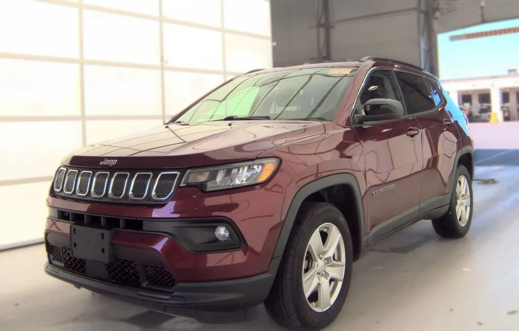 2022 JEEP COMPASS LATITUDE - 1