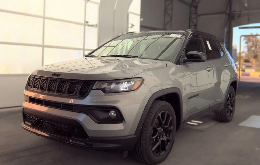 2023 JEEP COMPASS ALTITUDE - 1