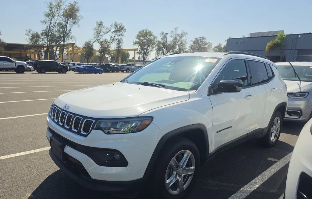 2024 JEEP COMPASS LATITUDE - 1