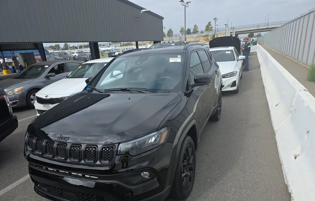 2023 JEEP COMPASS ALTITUDE - 1