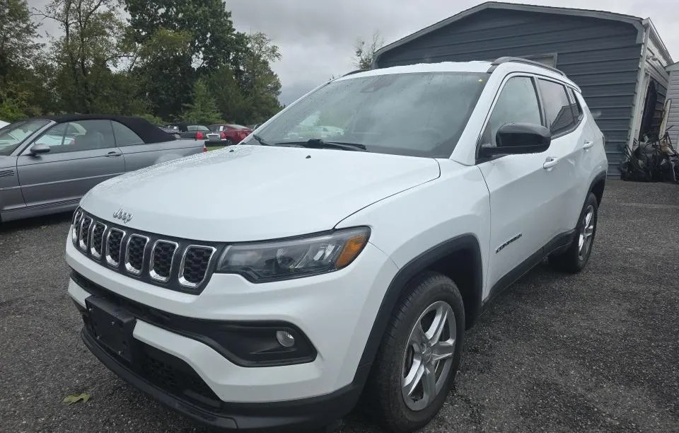 2024 JEEP COMPASS LATITUDE - 1