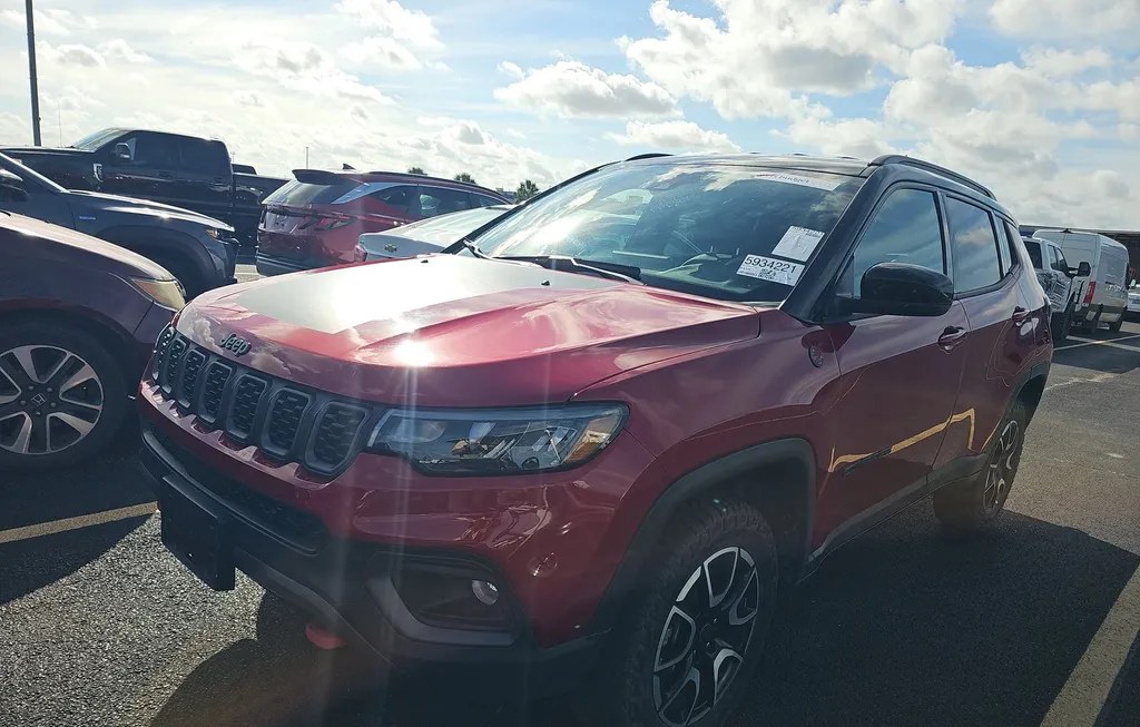 2025 JEEP COMPASS TRAILHAWK - 1