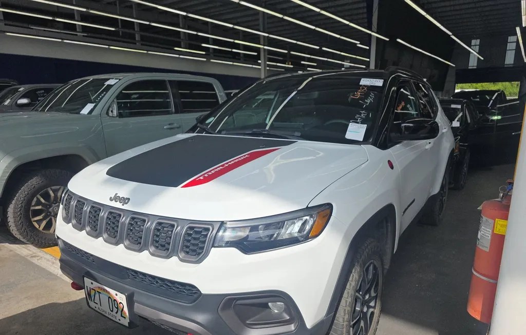 2024 JEEP COMPASS TRAILHAWK - 1
