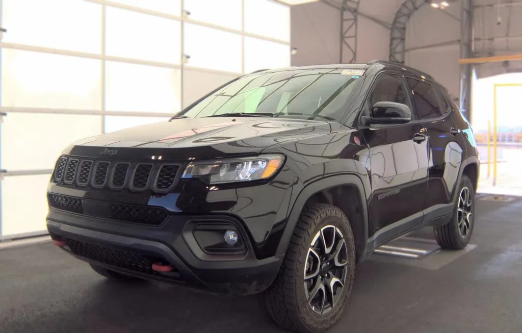 2025 JEEP COMPASS TRAILHAWK - 1