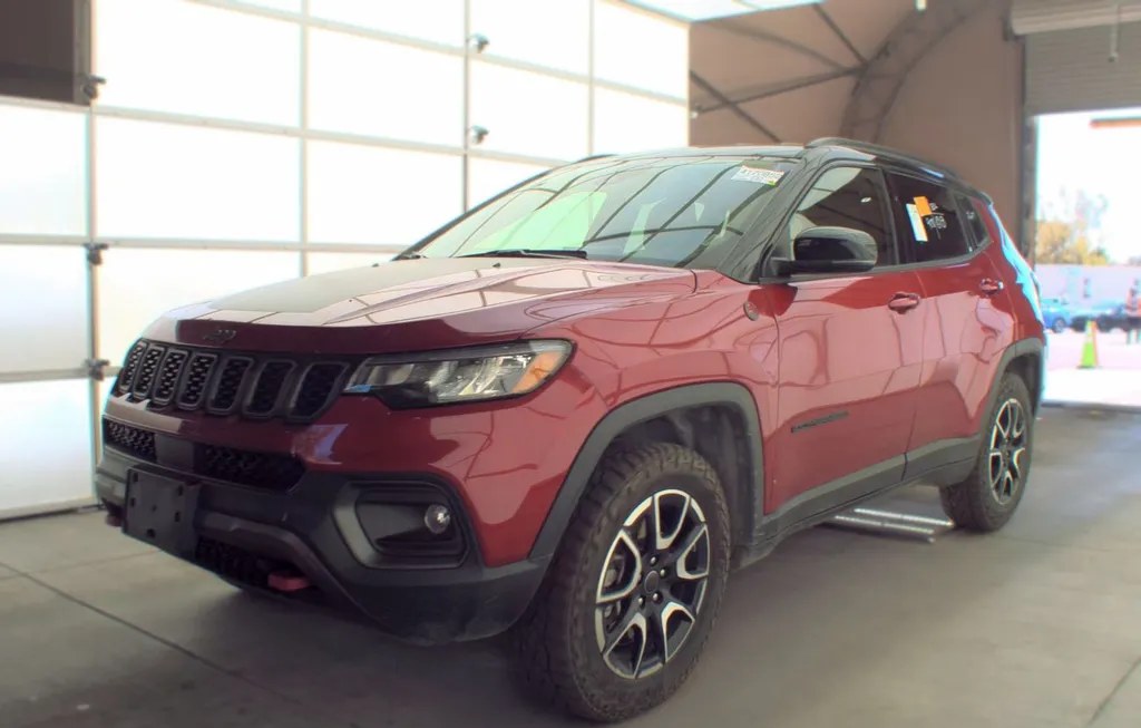 2025 JEEP COMPASS TRAILHAWK - 1