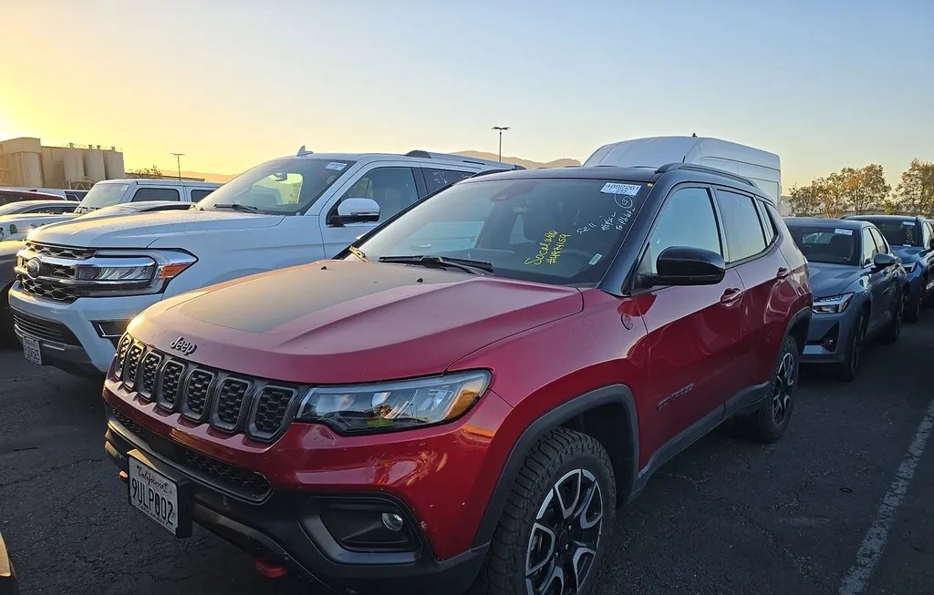 2025 JEEP COMPASS TRAILHAWK - 1