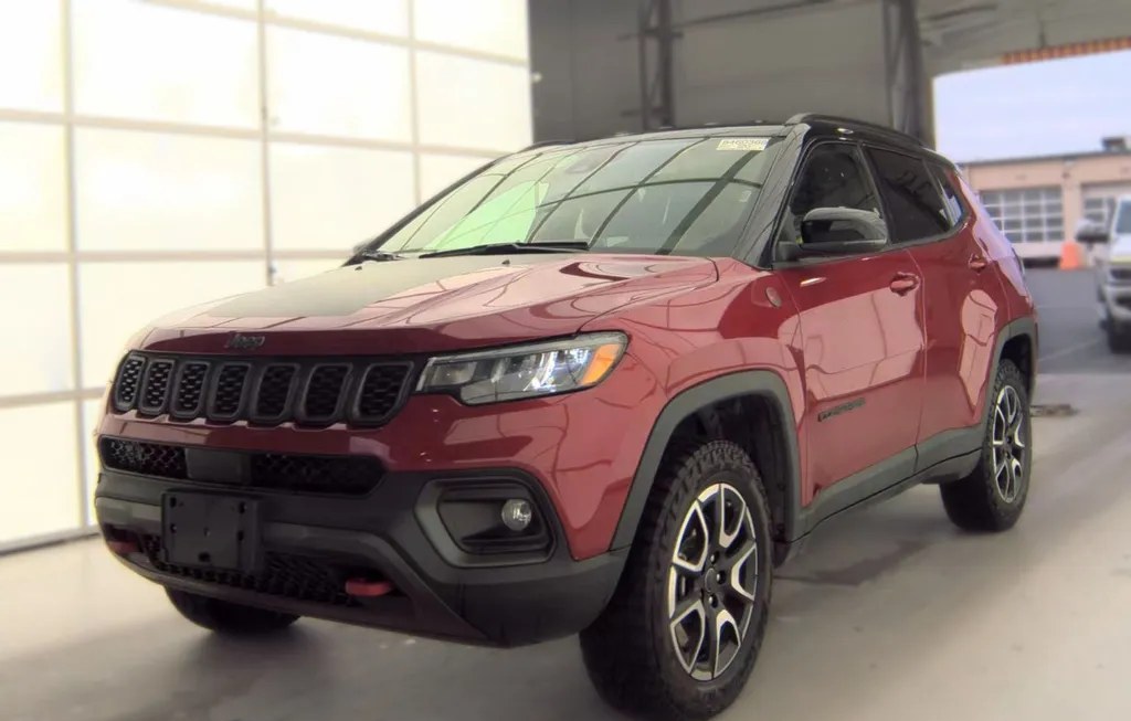 2025 JEEP COMPASS TRAILHAWK - 1