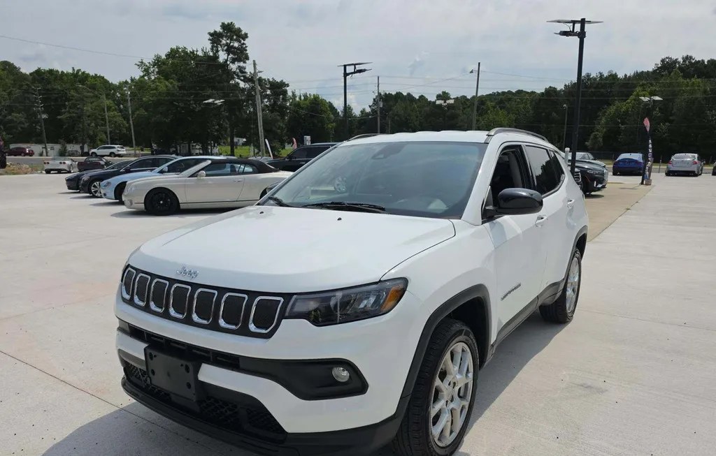 2022 JEEP COMPASS LATITUDE LUX - 1