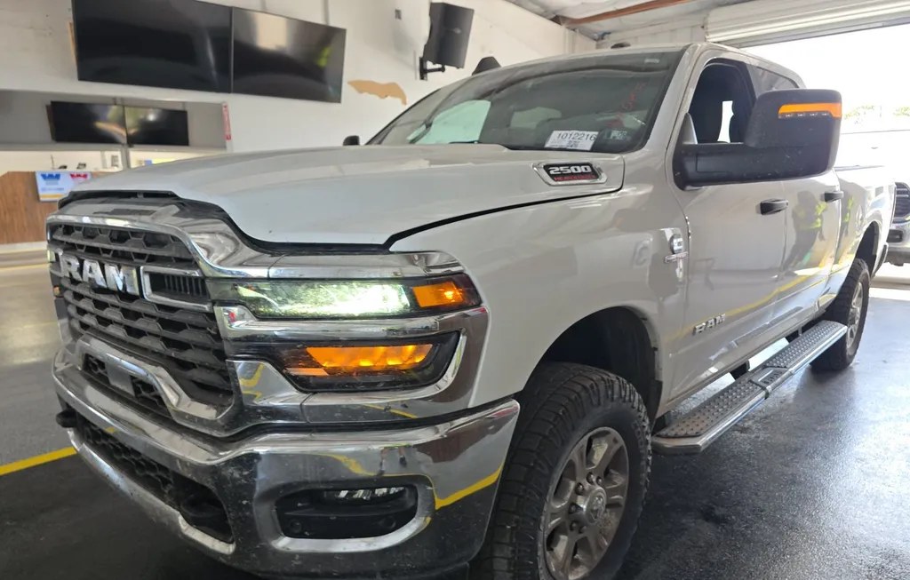 2025 RAM 2500 BIG HORN CREW CAB MEDIUM BED - 1