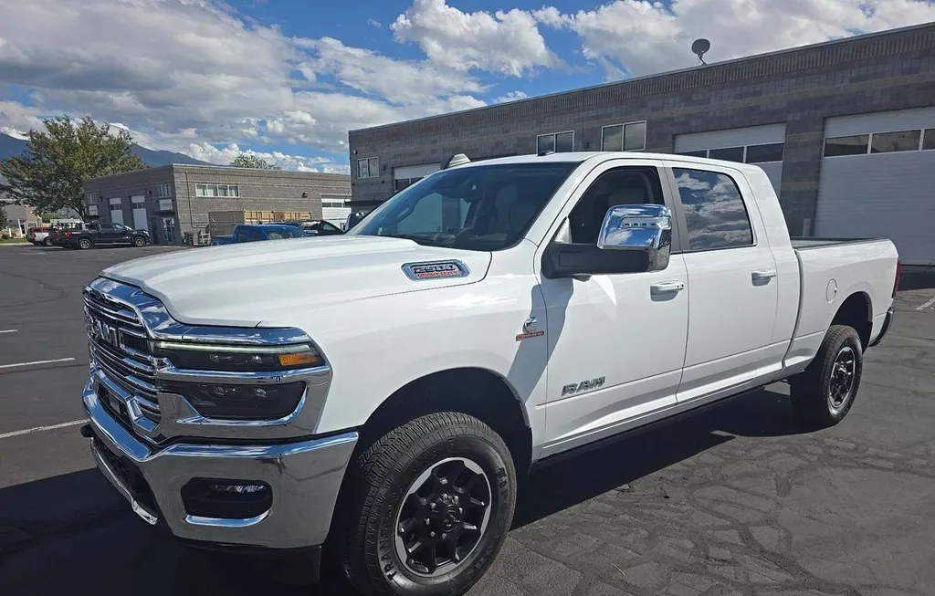 2025 RAM 2500 LARAMIE EXTENDED CREW CAB MEDIUM BED - 1
