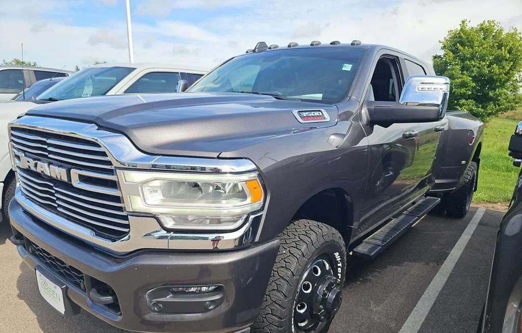2023 RAM 3500 LARAMIE EXTENDED CREW CAB MEDIUM BED DRW - 1