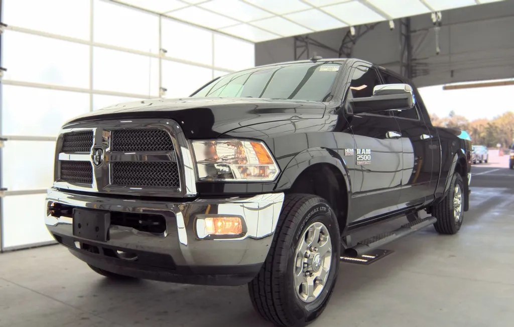 2018 RAM 2500 BIG HORN EXTENDED CREW CAB MEDIUM BED - 1