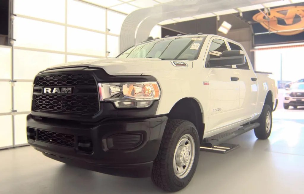 2022 RAM 2500 TRADESMAN CREW CAB MEDIUM BED - 1