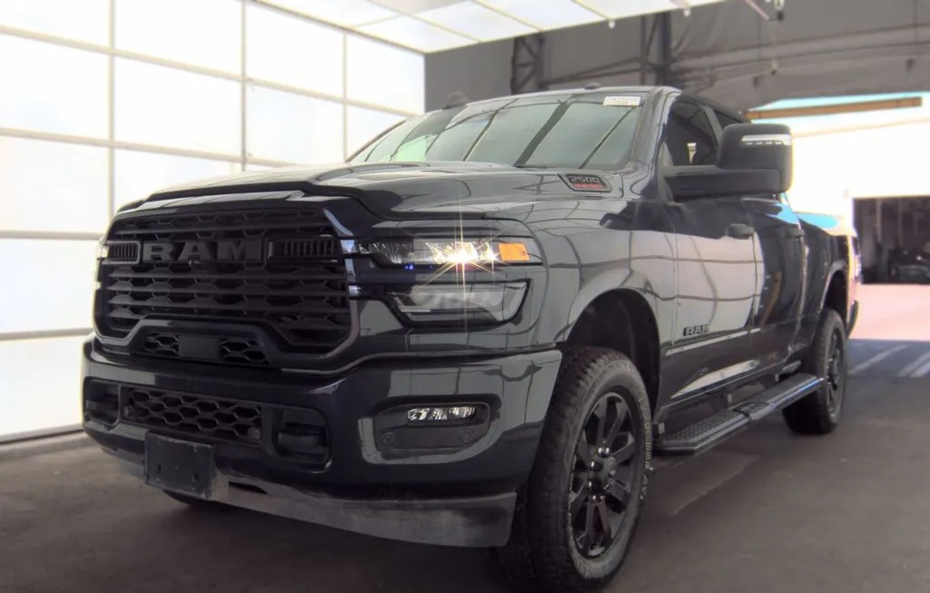 2025 RAM 2500 BIG HORN CREW CAB MEDIUM BED - 1
